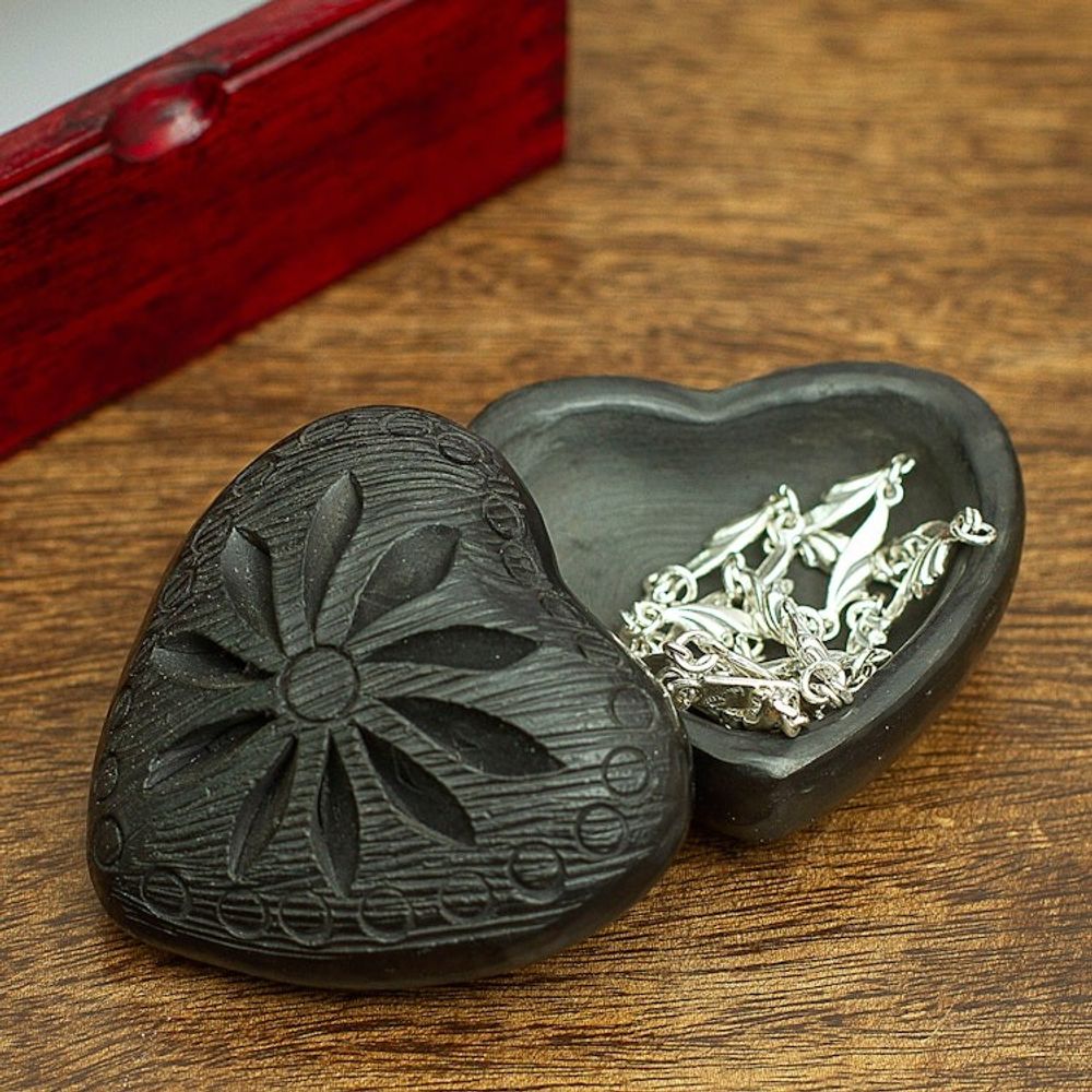 Barro Negro Black Ceramic Mini Jewelry Box Crafted in Mexico 'Heart Flower'