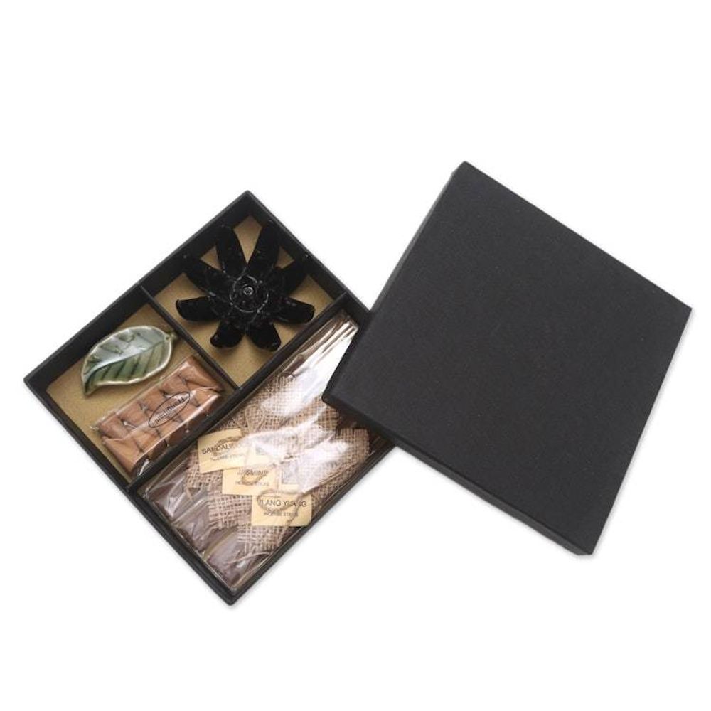 Boxed Aromatherapy Incense and Holder Set 'Blooming Lotus in Black'