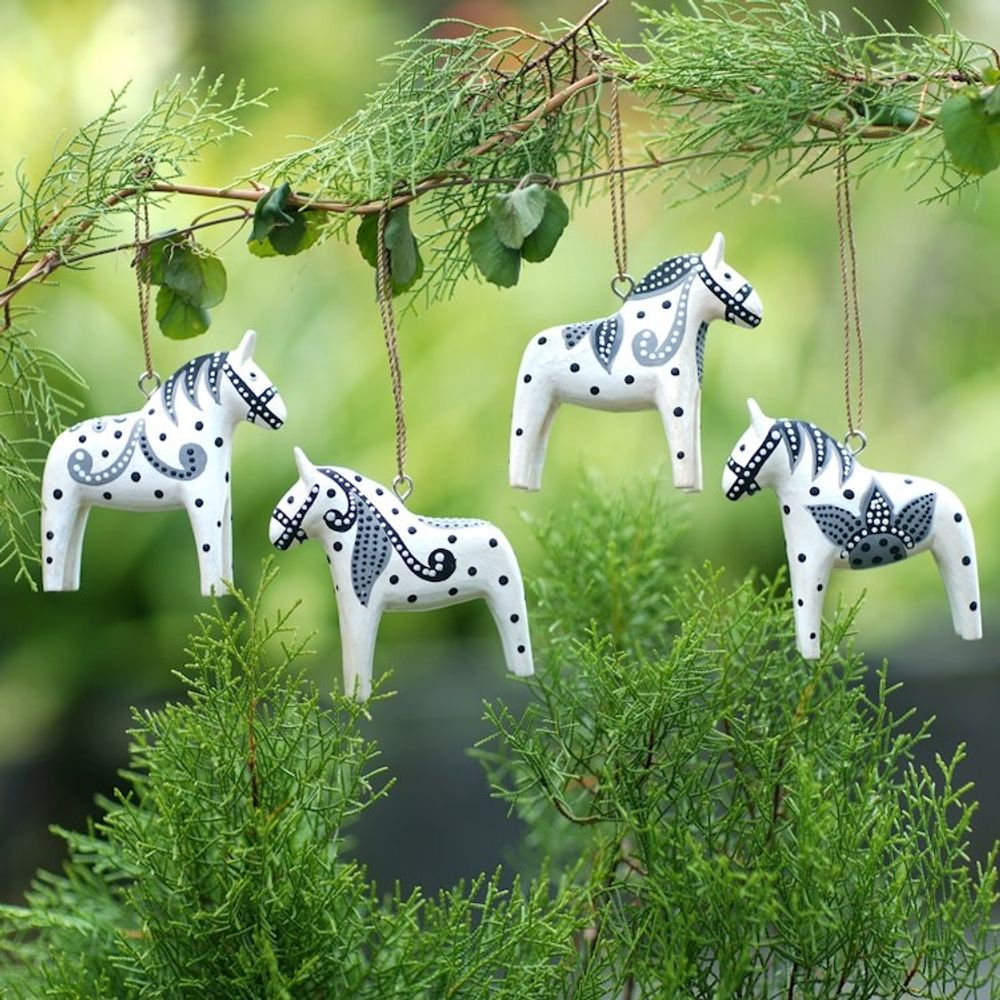4 Wood White Dala Horse Ornaments Carved Painted by Hand 'Dala Courage'