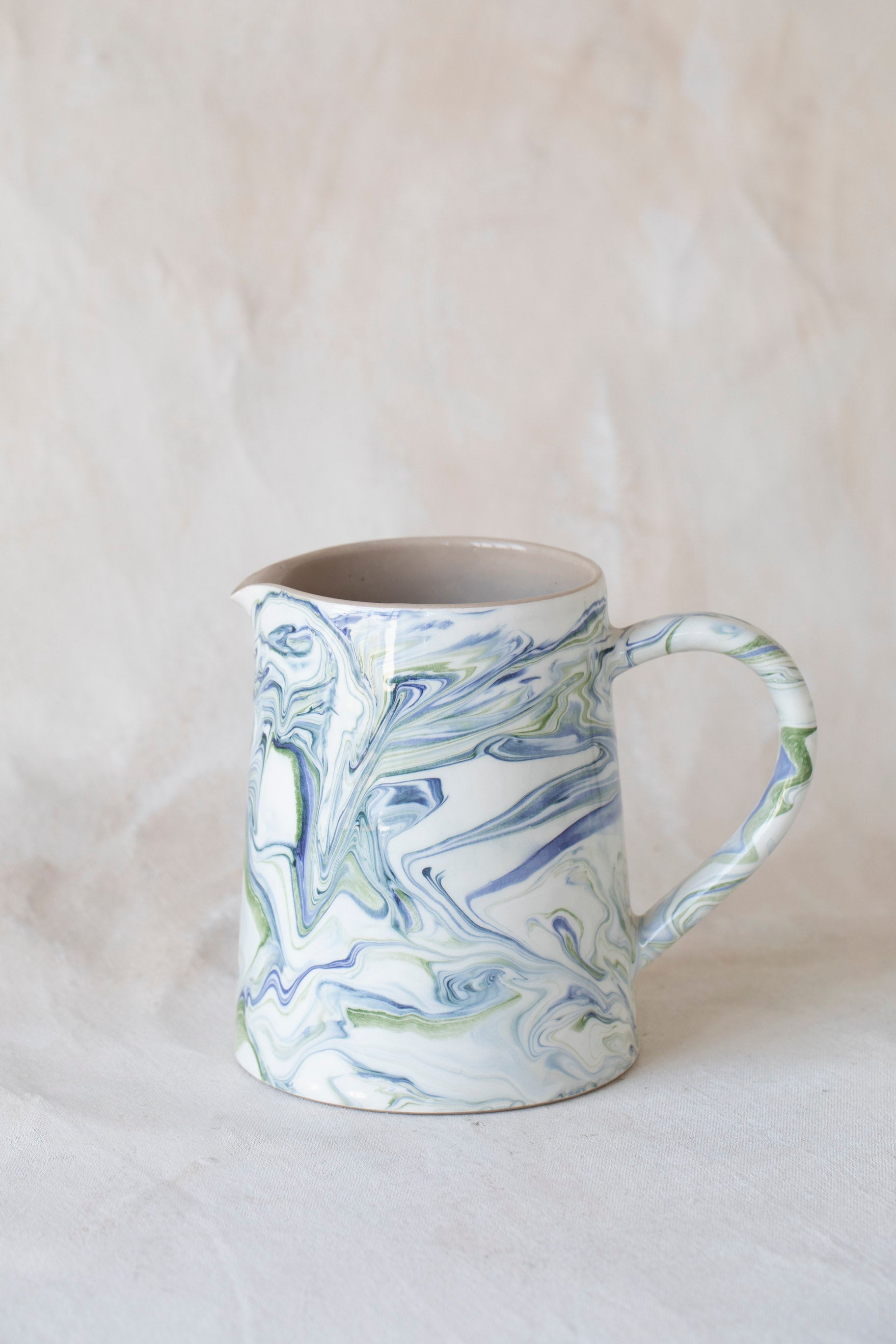 Marbled Ocean Pitcher